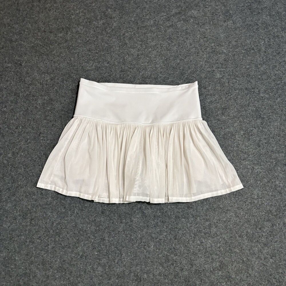 Athleta A-Game Mesh Skort 13.5” Size Medium White Lined